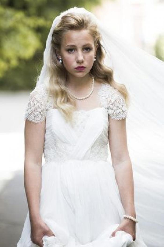 La historia de la novia noruega de 12 años y lo que esconde (FOTOS)