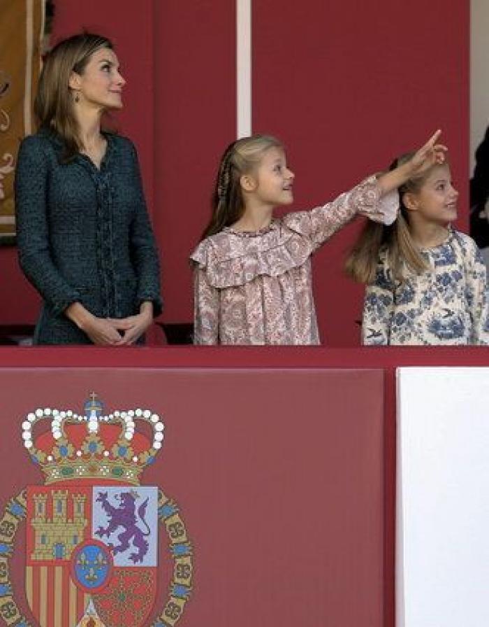 Así es el primer retrato oficial de Felipe VI junto a la princesa Leonor