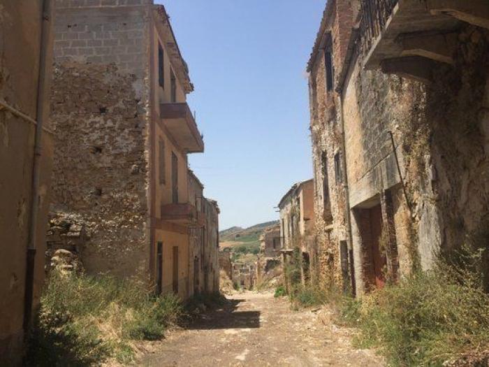 10 pueblos fantasmas y lugares abandonados donde pasar miedo (FOTOS)