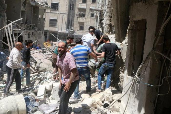 Masacre en Alepo: aviones de guerra matan a siete niños