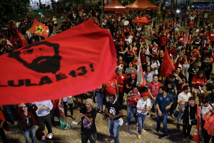 Brasil: ni Lula arrolla, ni Bolsonaro estaba sentenciado ni la segunda vuelta está decidida