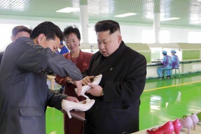 Kim Jong-Un y la fábrica de tacones (FOTOS)