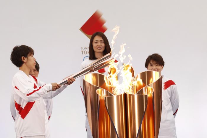La llama de la antorcha olímpica ilumina Fukushima