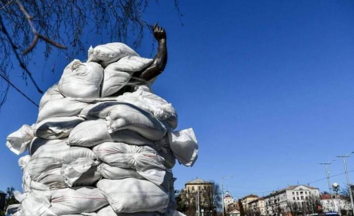 Así se mantienen en pie los monumentos de Ucrania durante la guerra