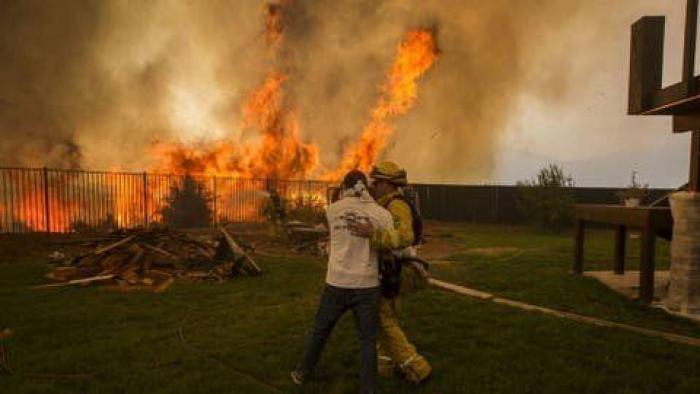 Las devastadoras imágenes que deja el fuego en California