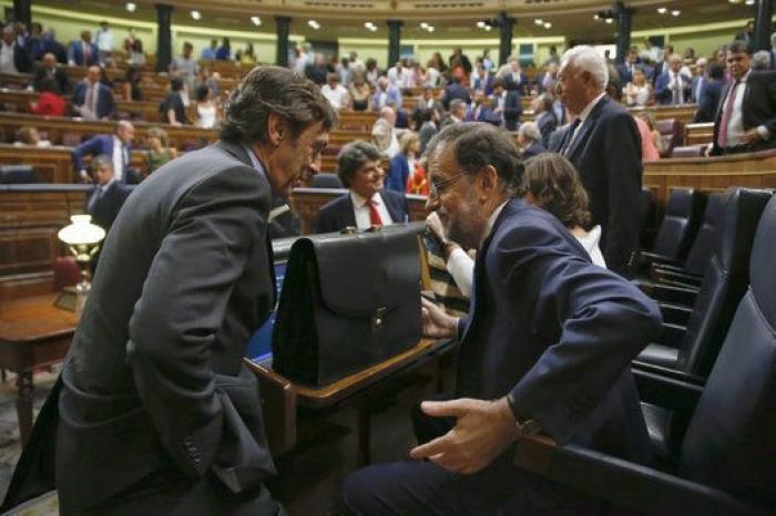 González pide a Rajoy que se aparte para evitar terceras elecciones