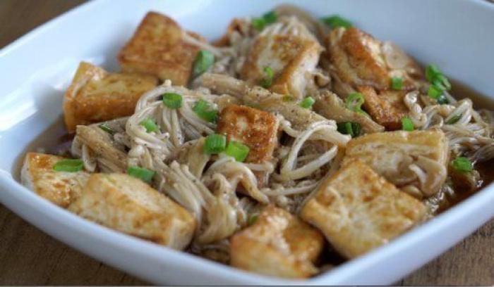 Cocinar con tofu: 21 recetas para preparar con queso de soja