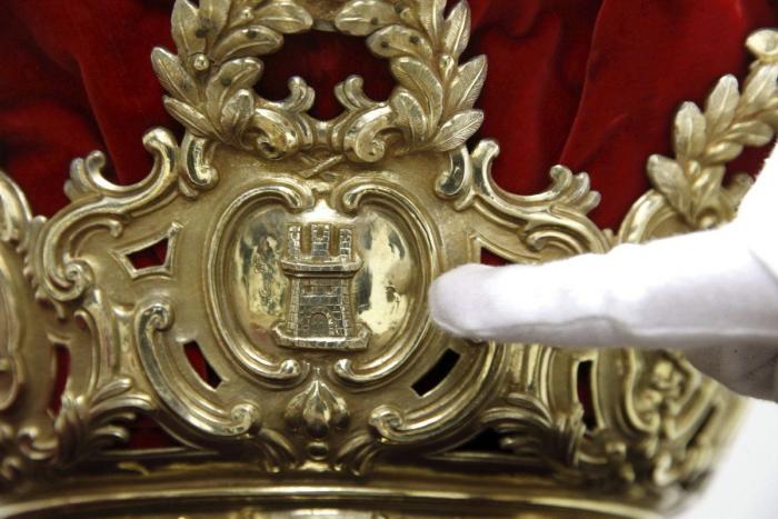 Así son la corona y el cetro que presidirán la proclamación de Felipe VI