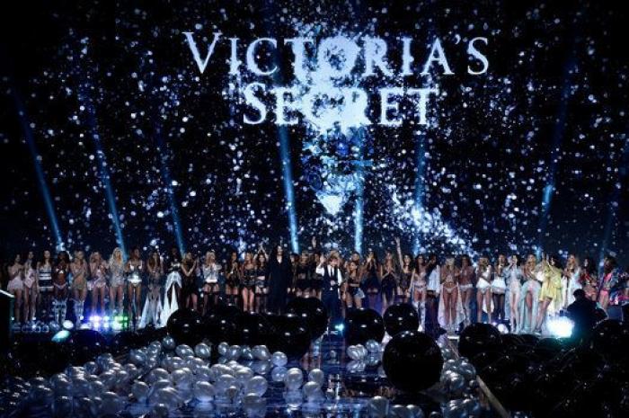 FOTOS: así ha sido el desfile Victoria's Secret 2014 en Londres