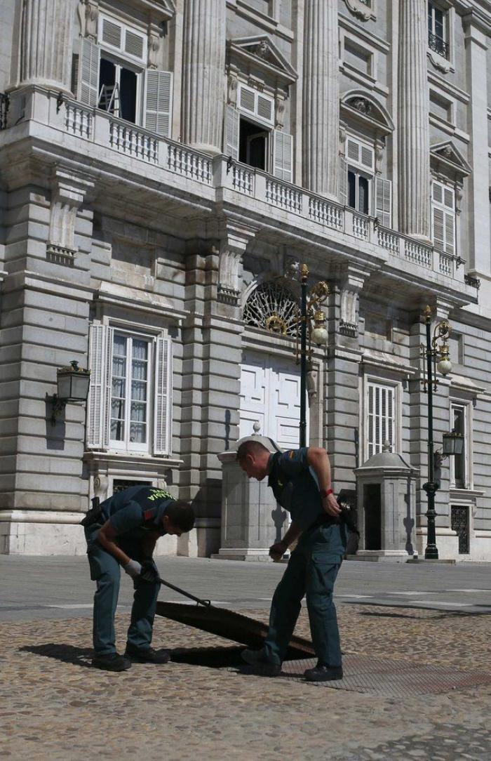 La Policía bate puerta a puerta el tramo que recorrerá Felipe VI