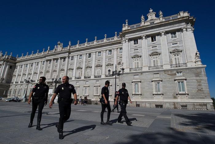 La Policía prohíbe las banderas republicanas en el desfile de Felipe VI