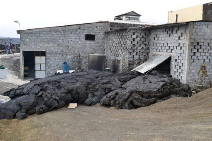 El volcán Fogo se come el pueblo de Portela en Cabo Verde (FOTOS)
