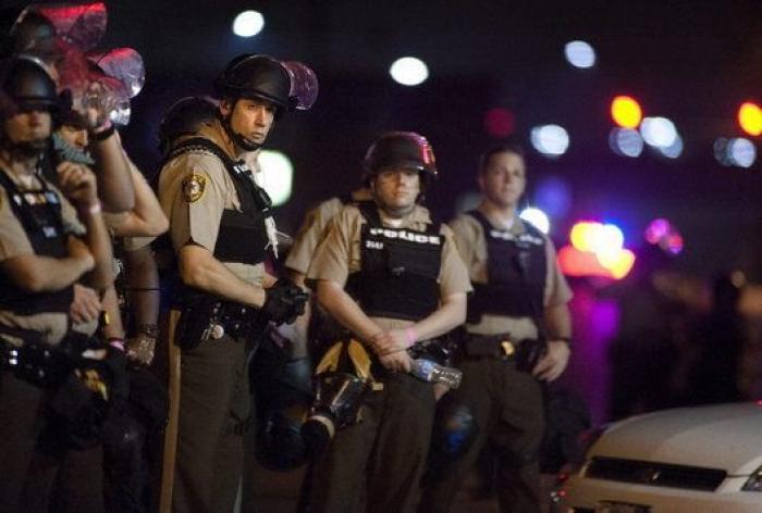 Al menos diez fallecidos en un tiroteo en un centro comercial de Denver (EEUU)