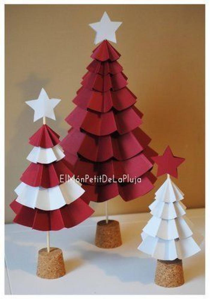 Desmontando a Teodoro García Egea: el árbol de Navidad es una tradición pagana que vino de Rusia