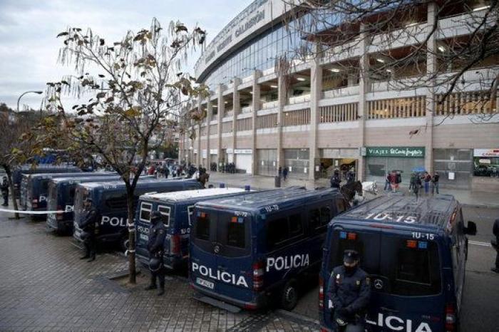 El dispositivo policial alrededor del Calderón (FOTOS)