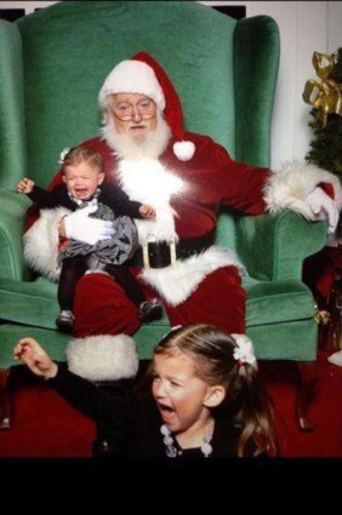Niños con Papá Noel: 36 fotos que no salieron como se esperaba