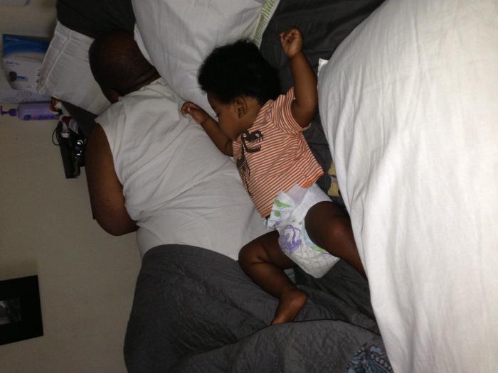 Cómo lograr dormir a tu bebé sin llantos