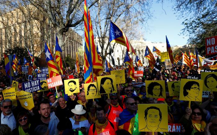 Javier Maroto se explica tras su polémico tuit sobre la manifestación independentista en Madrid
