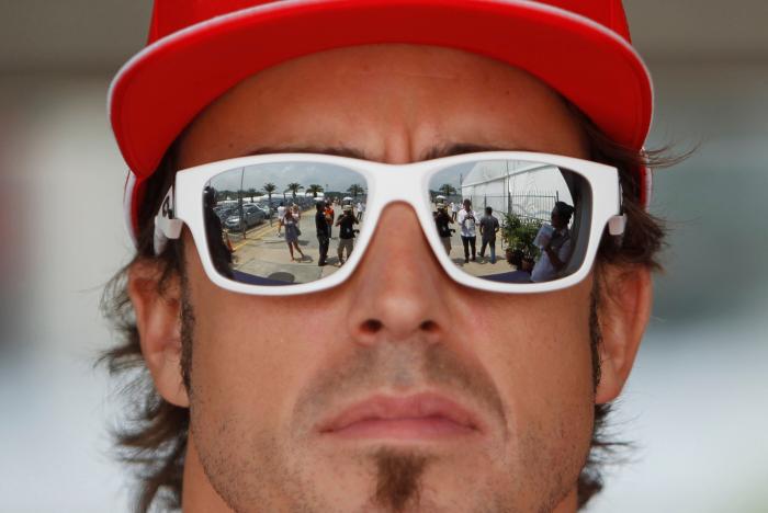 Carlos Sainz consigue la primera 'pole' de su carrera en el GP de Gran Bretaña