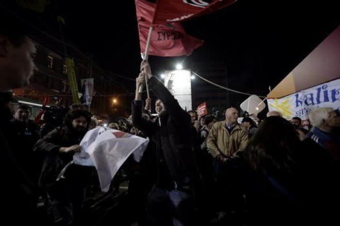 La alegría del cambio: la fiesta de los seguidores de Syriza (FOTOS)