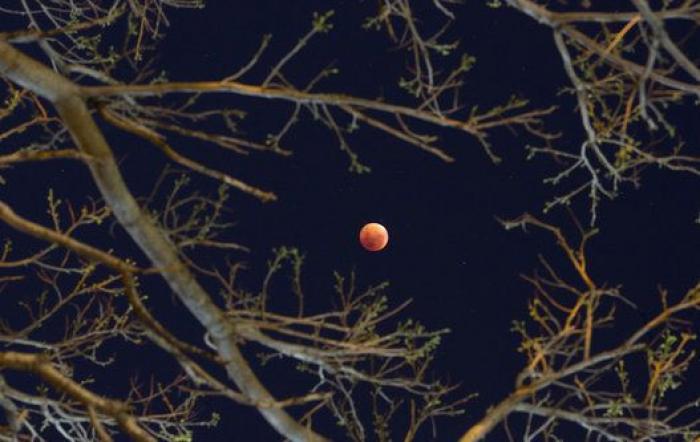El segundo eclipse lunar del año se verá en España a partir de las 21:10