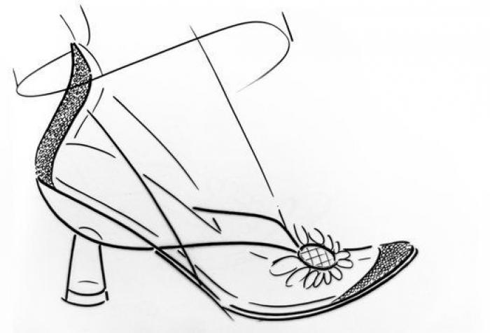 Calzar a Cenicienta: diseñadores españoles reinventan el zapato de cristal (FOTOS)