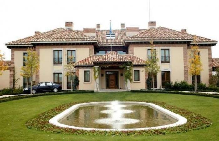 Los príncipes de Asturias seguirán viviendo en su residencia después de la coronación (FOTOS)
