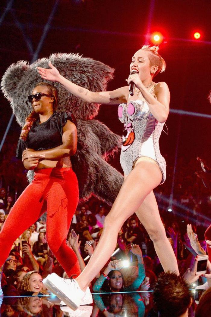 Miley Cyrus acepta entre lágrimas la victoria de Donald Trump