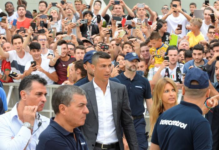 Así ha sido la presentación de Cristiano Ronaldo con la Juventus