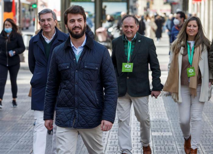 Hay una salida a Vox en Castilla y León: un cordón sanitario que necesita valentía y renuncias