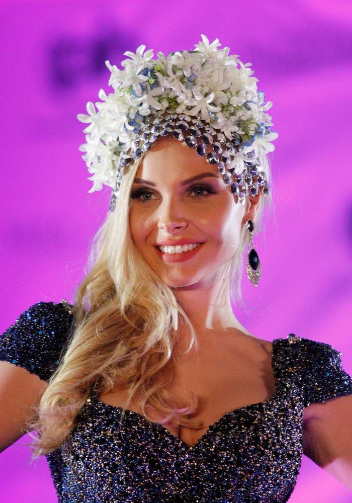 Miss Colombia sobre la transexualidad de miss España: "Miss Universo es para mujeres que nacemos mujeres"