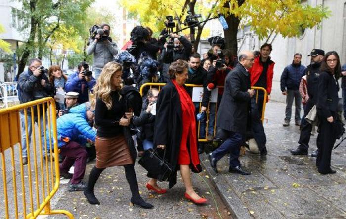 Cañizares defiende "la bondad" de Barberá en su funeral en presencia de Aznar y Camps
