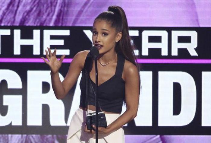 Ariana Grande es la mejor artista del año, según los American Music Awards