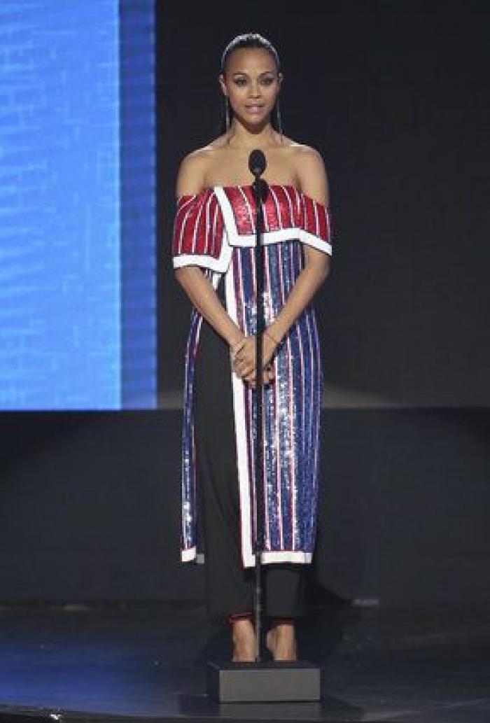 Selena Gomez emociona con su discurso durante la entrega de los AMAs 2016