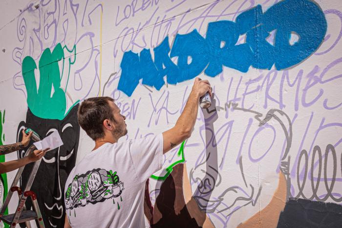 Papa Johns pone en marcha un proyecto grafitero para embellecer los barrios