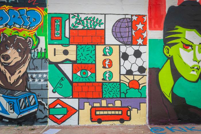 Papa Johns pone en marcha un proyecto grafitero para embellecer los barrios