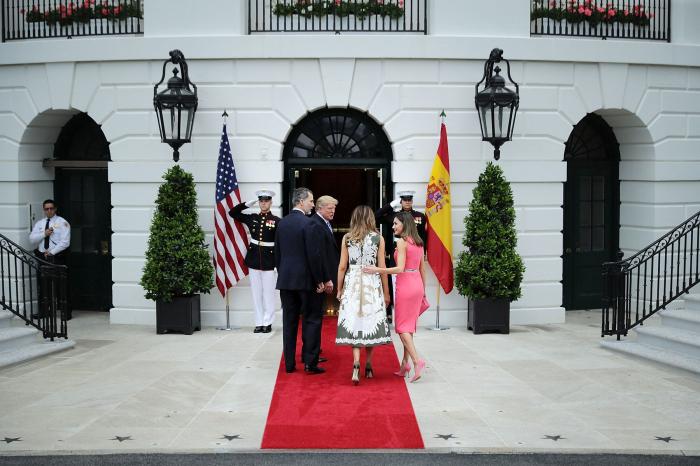 Todas las fotos del encuentro entre Melania y Letizia en Washington