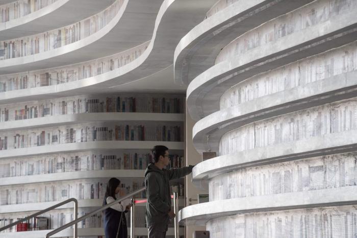 Amantes de los libros y el diseño, esta biblioteca es vuestro paraíso