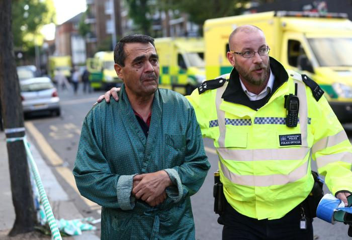 Detenido un hombre que se inventó haber perdido a su familia en el incendio de Londres