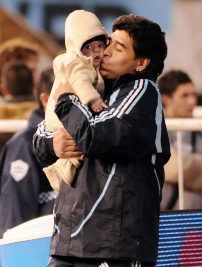 El gesto feminista de la jugadora española que se ha negado a guardar un minuto de silencio por Maradona