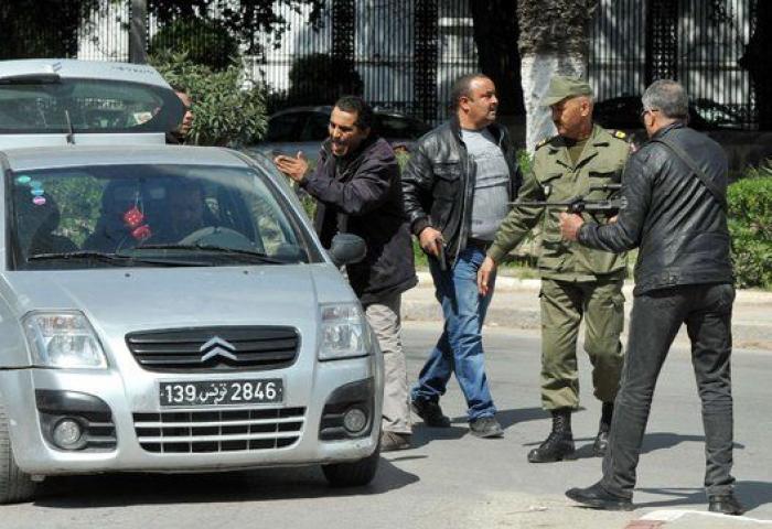 La policía interroga a nueve sospechosos del atentado de Túnez
