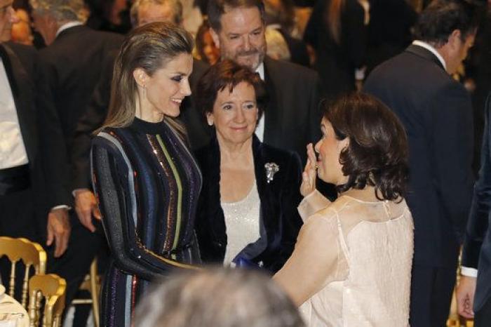 El 'look' de la reina Letizia en los premios ABC: ¿acierto total o error catastrófico?