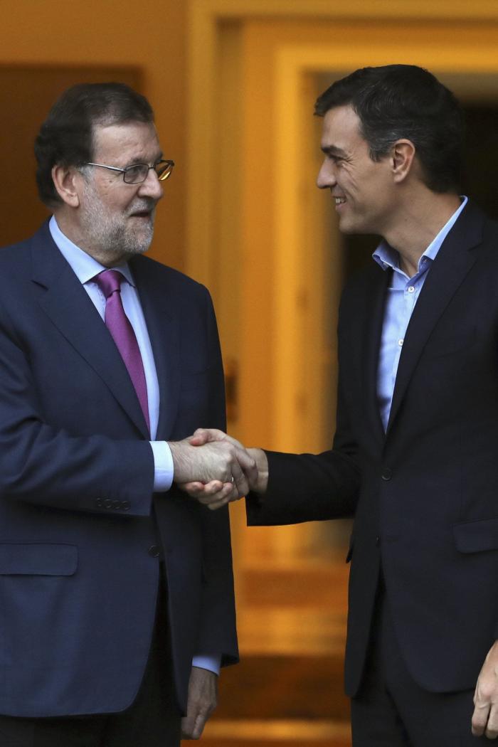 El 'reencuentro' de Rajoy y Sánchez (FOTOS)