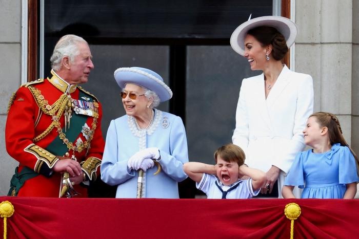 Kate Middleton da que hablar con la reacción que tuvo a los llamativos gestos de su hijo en público