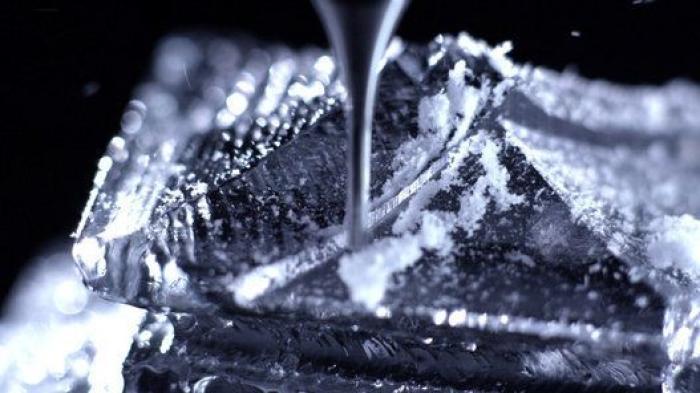 Estos son probablemente los cubitos de hielo más impresionantes que hayas visto nunca