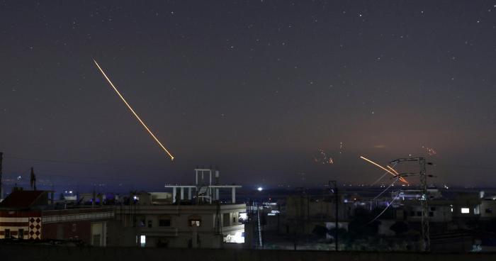 Las defensas aéreas de Siria repelen un posible ataque israelí cerca de Damasco