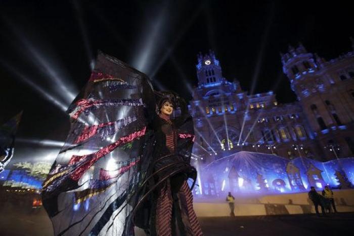 Los Reyes Magos de Madrid recuperan su vestimenta clásica tras las críticas del año pasado