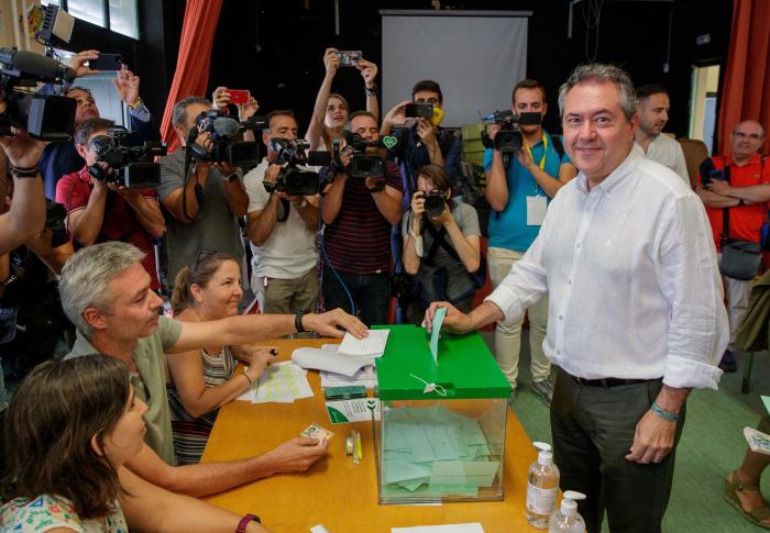 Ayuso cree que el éxito de Moreno se debe al "hartazgo" de la sociedad con el PSOE