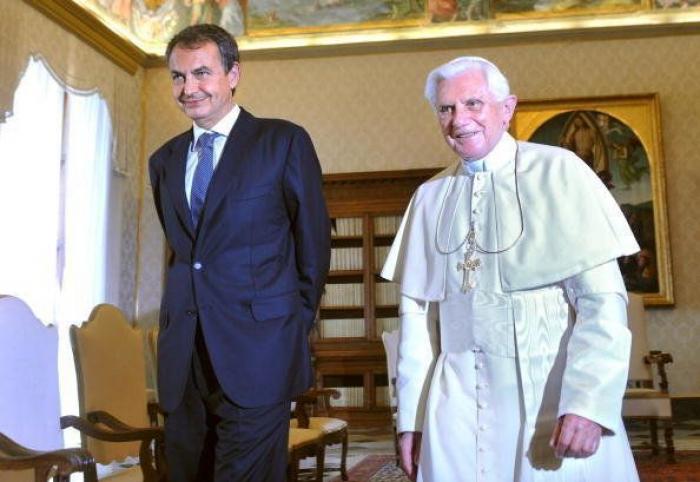 El exministro Fernández Díaz, 'trending topic' tras contar que el papa le dijo que "el diablo quiere destruir España"