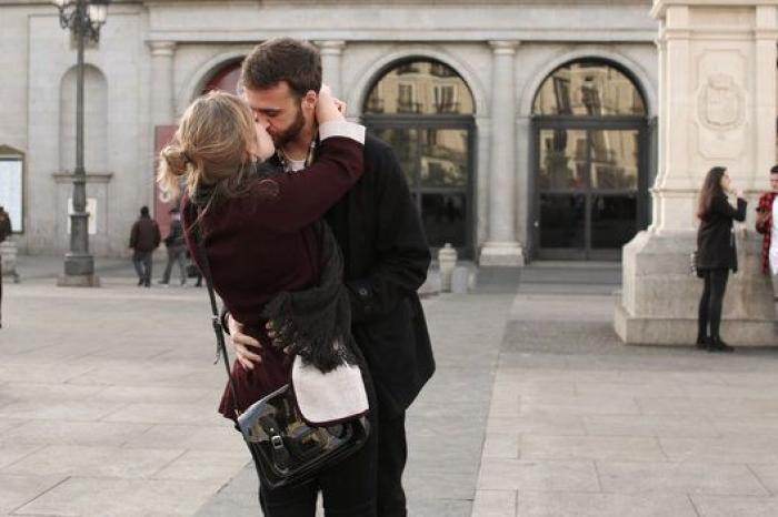 Madrid se llena de besos de cine: en busca del mejor para protagonizar un corto
